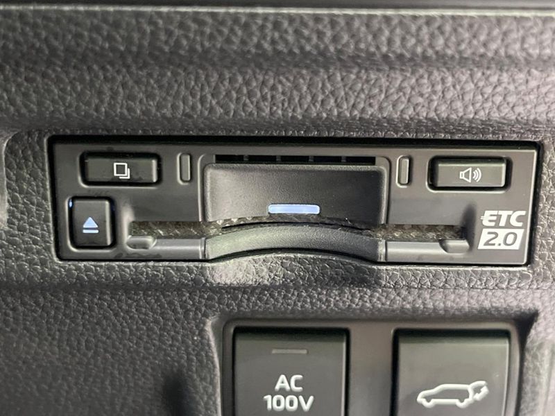 2025 Toyota Corolla Cross 6AA-ZVG13 (UW-6aa0d0c35ac0d)[19]