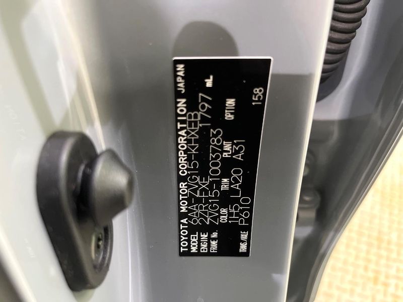 2021 Toyota Corolla Cross 6AA-ZVG15 (UW-6aa0d0c4a725f)[1]