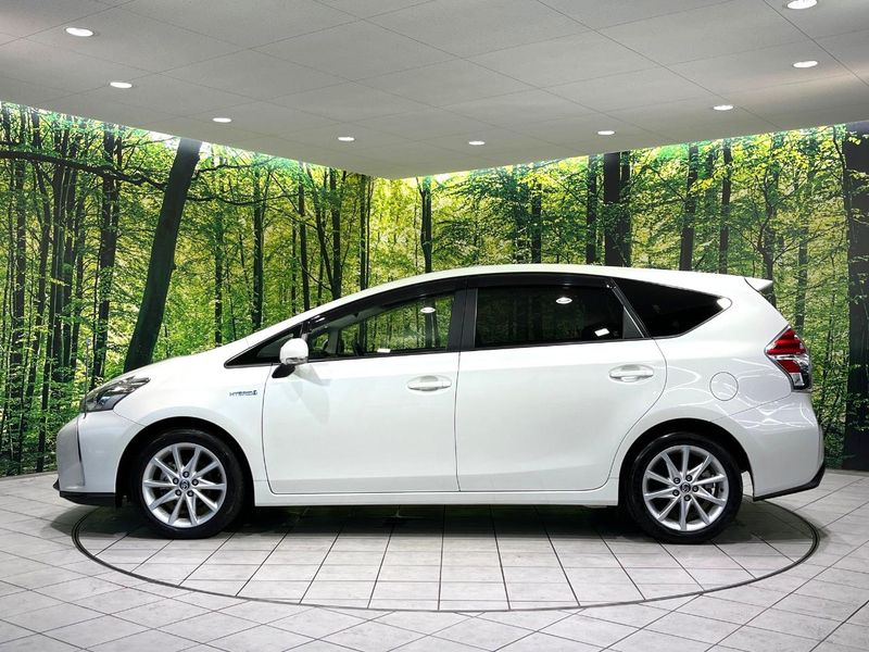 2019 Toyota Prius α DAA-ZVW41W (UW-6aa0d0cb778d9)[6]
