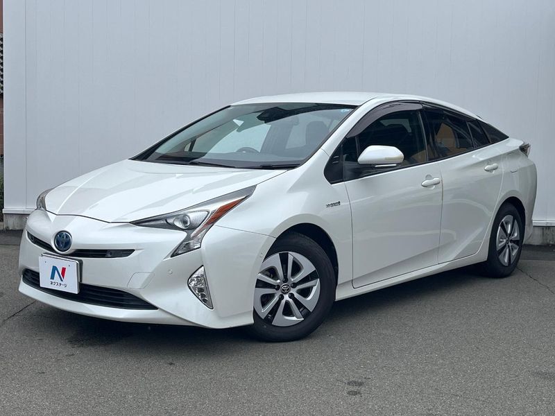 2016 Toyota Prius DAA-ZVW51 (UW-6aa0d0d1748f9)[0]