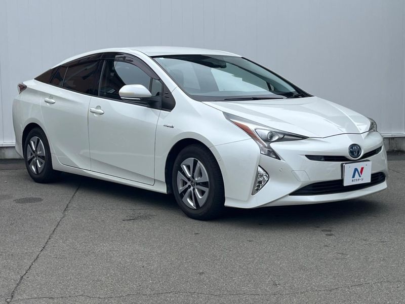 2016 Toyota Prius DAA-ZVW51 (UW-6aa0d0d1748f9)[13]