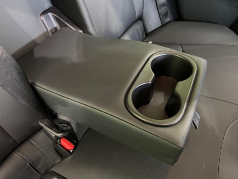 2017 Toyota Prius DAA-ZVW51 (UW-6aa0d0d2310bb)[18]
