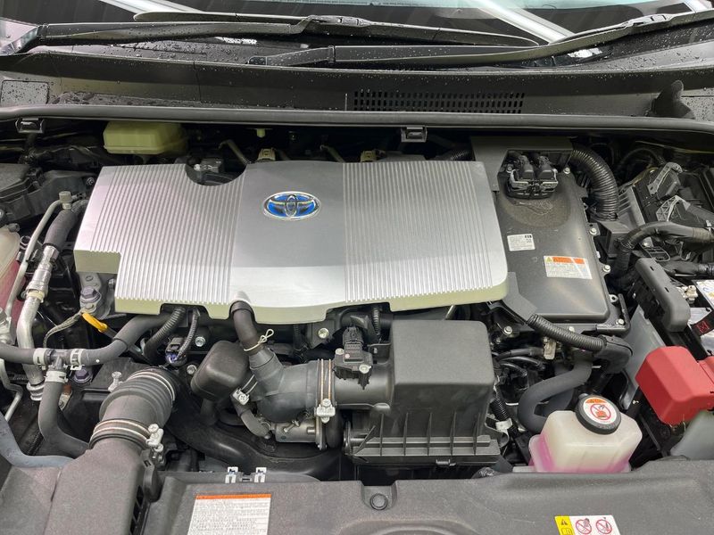 2020 Toyota Prius DAA-ZVW51 (UW-6aa0d0d44733a)[4]