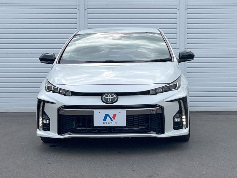 2017 Toyota Prius PHV DLA-ZVW52 (UW-6aa0d0d8d6764)[12]