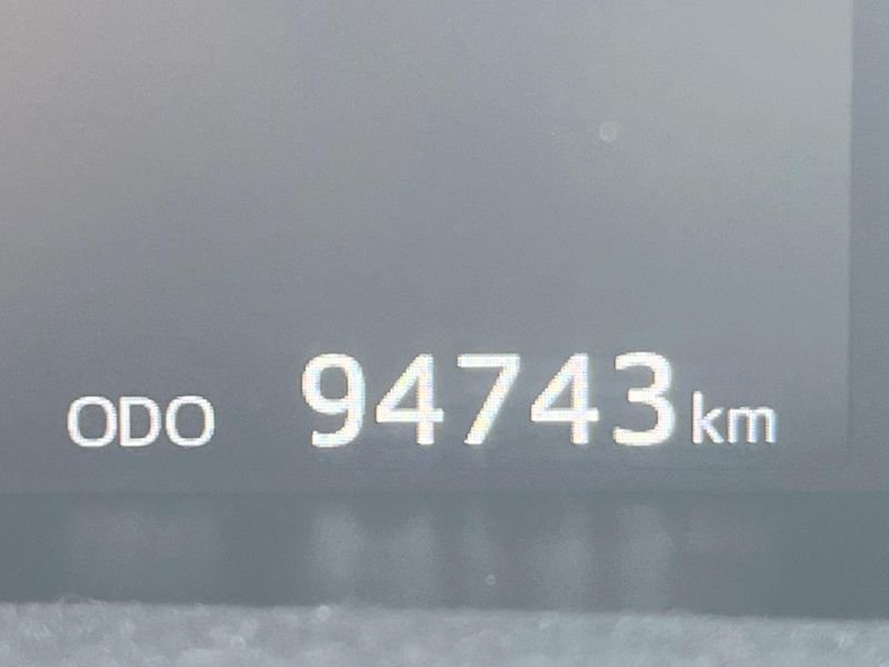 2017 Toyota Prius PHV DLA-ZVW52 (UW-6aa0d0d8d6764)[2]