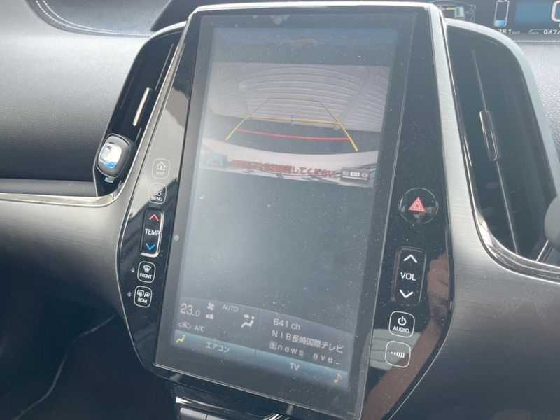 2017 Toyota Prius PHV DLA-ZVW52 (UW-6aa0d0d8d6764)[11]