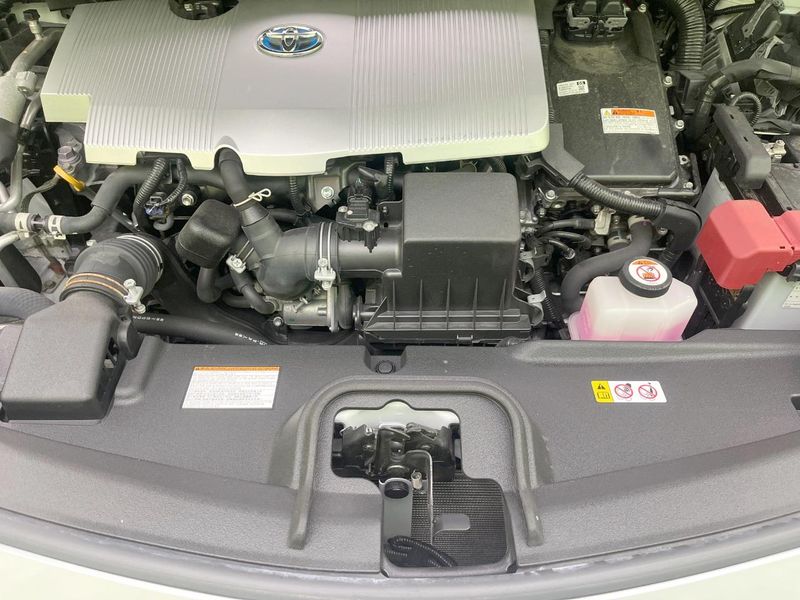 2022 Toyota Prius PHV 6LA-ZVW52 (UW-6aa0d0d98eec6)[4]