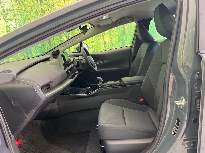 2023 Toyota Prius 6AA-ZVW60 (UW-6aa0d0dbe61bd)[12]