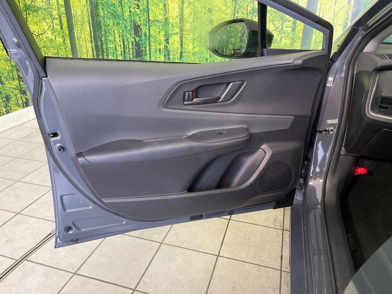 2023 Toyota Prius 6AA-ZVW60 (UW-6aa0d0dbe61bd)[11]