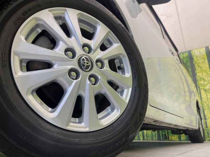 2018 Toyota Noah DAA-ZWR80G (UW-6aa0d0e773840)[9]