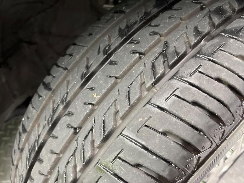 2019 Toyota Voxy DAA-ZWR80W (UW-6aa0d0e8059e5)[22]