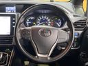 2019 Toyota Voxy DAA-ZWR80W (UW-6aa0d0e96b4d5)[27]