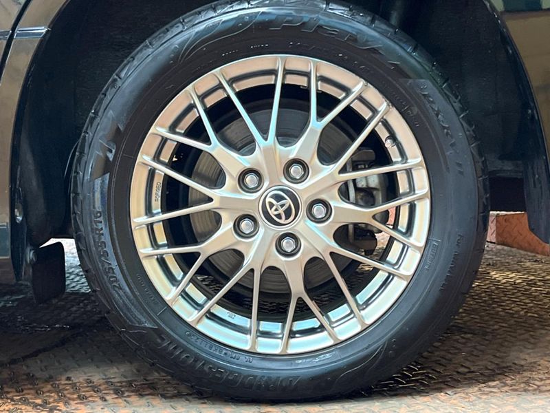 2019 Toyota Voxy DAA-ZWR80W (UW-6aa0d0e96b4d5)[11]