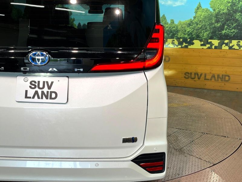 2024 Toyota Noah 6AA-ZWR90W (UW-6aa0d0f3d64ad)[4]
