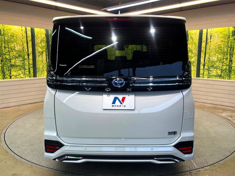 2025 Toyota Voxy 6AA-ZWR90W (UW-6aa0d0f68f9c8)[9]