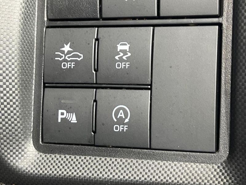 2020 Toyota Raize 5BA-A210A (UW-6aa21df84037f)[23]
