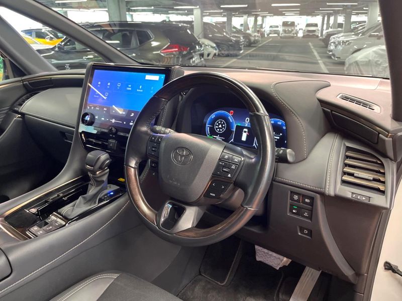 2023 Toyota Alphard Hybrid 6AA-AAHH40W (UW-6aa21dfc736b7)[5]