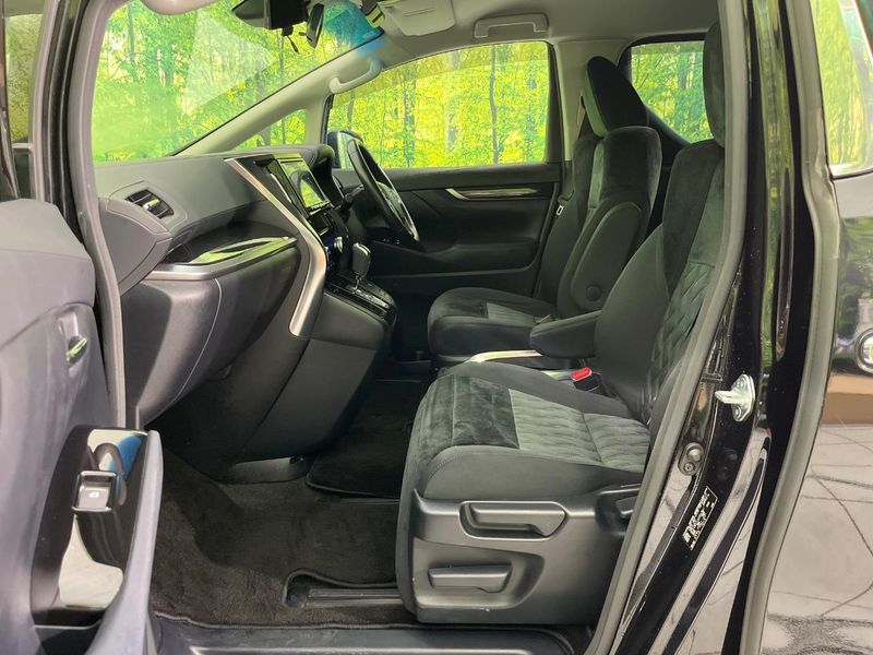 2019 Toyota Vellfire DBA-AGH30W (UW-6aa21e15433df)[12]