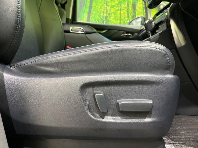 2019 Toyota Vellfire DBA-AGH30W (UW-6aa21e15ca5a4)[28]