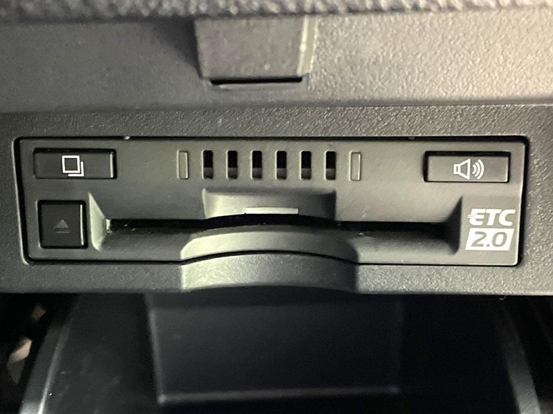 2020 Toyota Alphard 3BA-AGH30W (UW-6aa21e1c86027)[16]