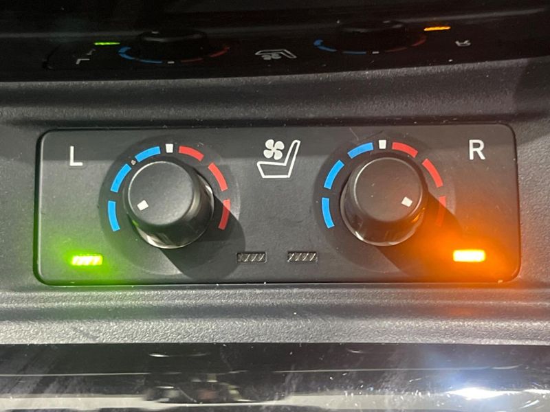 2021 Toyota Alphard 3BA-AGH30W (UW-6aa21e1e5aa0d)[23]