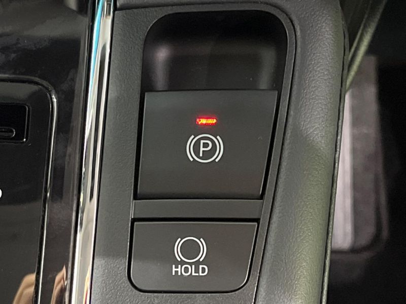 2021 Toyota Alphard 3BA-AGH30W (UW-6aa21e1e5aa0d)[20]