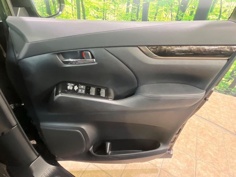 2021 Toyota Alphard 3BA-AGH30W (UW-6aa21e1e7e3e9)[29]