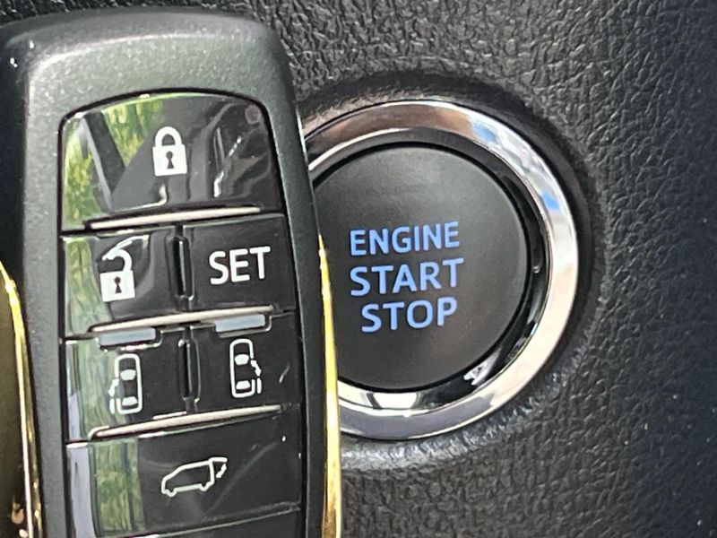 2021 Toyota Alphard 3BA-AGH30W (UW-6aa21e1e7e3e9)[27]