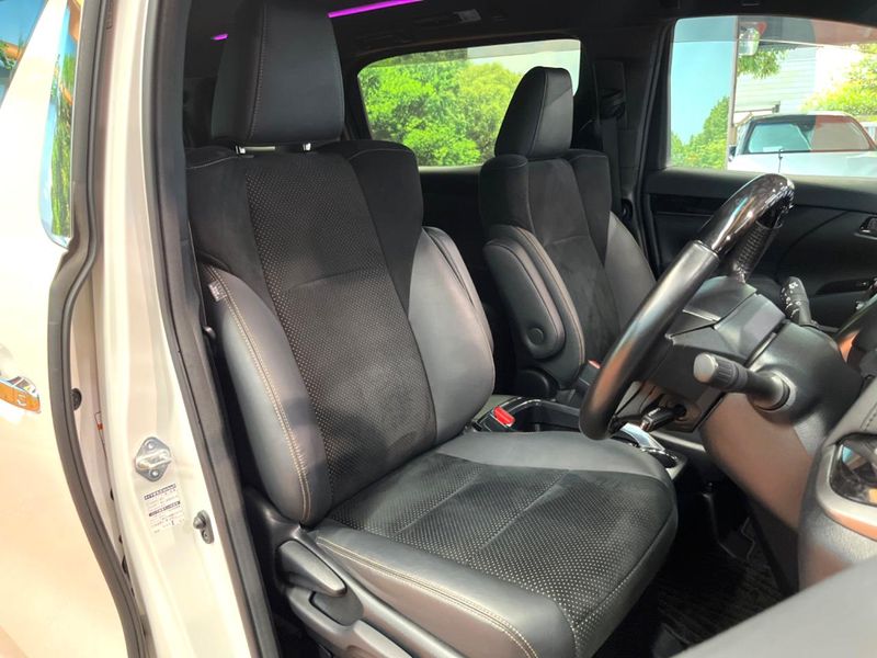 2020 Toyota Alphard 3BA-AGH30W (UW-6aa21e27ade60)[7]