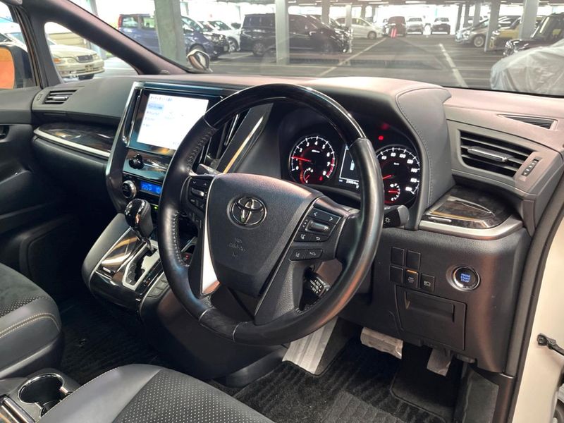 2020 Toyota Alphard 3BA-AGH30W (UW-6aa21e27ade60)[5]