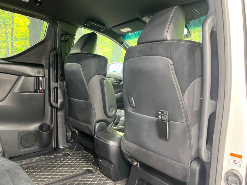 2022 Toyota Alphard 3BA-AGH35W (UW-6aa21e2c1b665)[22]