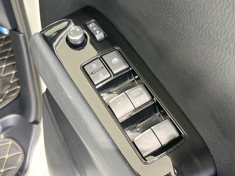 2022 Toyota Alphard 3BA-AGH35W (UW-6aa21e2c1b665)[28]