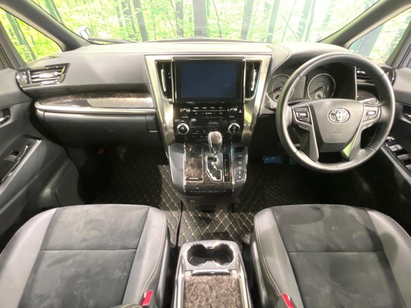 2022 Toyota Alphard 3BA-AGH35W (UW-6aa21e2c1b665)[29]
