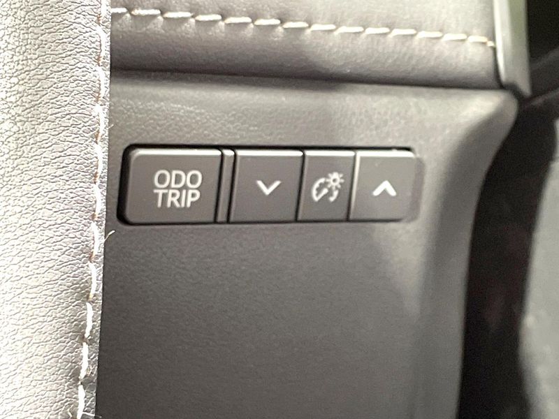 2024 Toyota Alphard 3BA-AGH40W (UW-6aa21e2f6e739)[16]