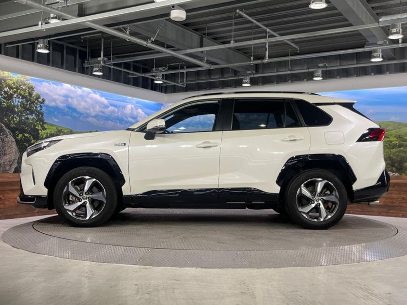 2022 Toyota RAV4 PHV 6LA-AXAP54 (UW-6aa21e4bc3304)[14]