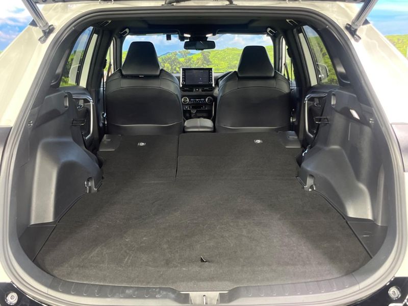 2022 Toyota RAV4 PHV 6LA-AXAP54 (UW-6aa21e4bc3304)[25]