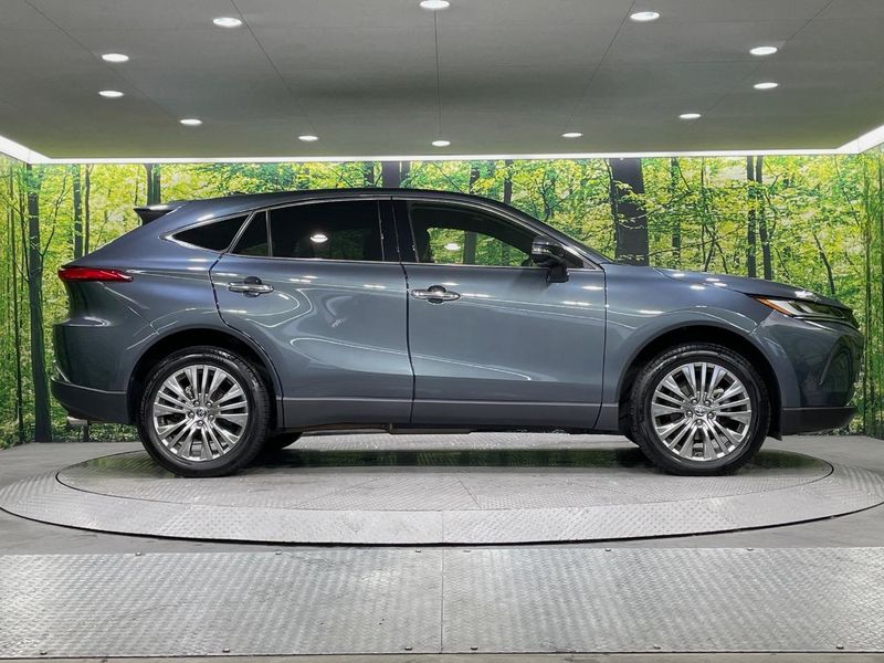 2020 Toyota Harrier Hybrid 6AA-AXUH80 (UW-6aa21e4ca8426)[15]