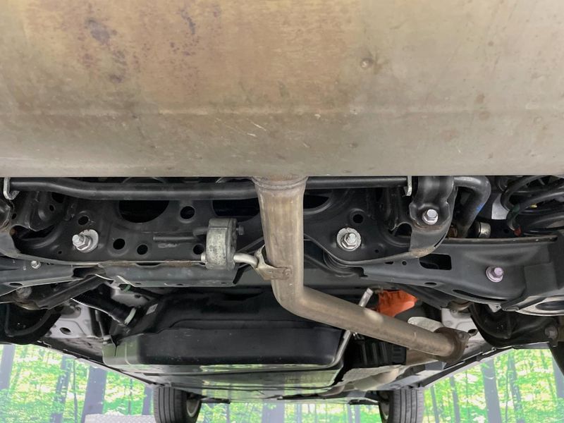 2020 Toyota Harrier Hybrid 6AA-AXUH80 (UW-6aa21e4ca8426)[22]
