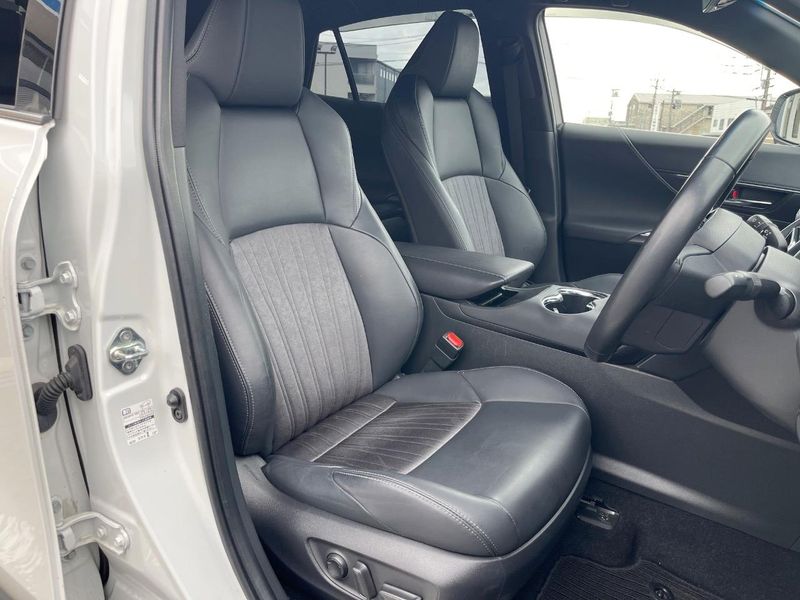 2023 Toyota Harrier Hybrid 6AA-AXUH80 (UW-6aa21e52a55fb)[14]