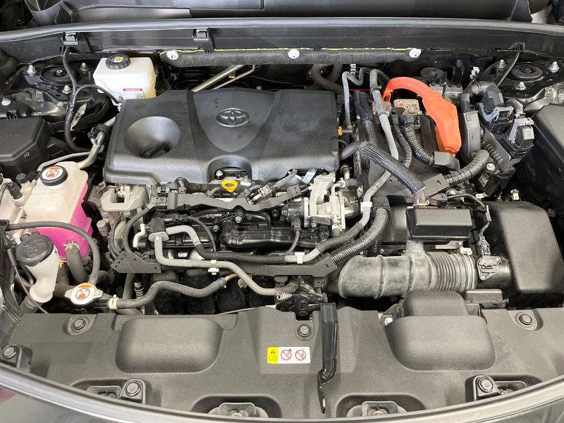 2021 Toyota Harrier Hybrid 6AA-AXUH85 (UW-6aa21e58817fc)[4]