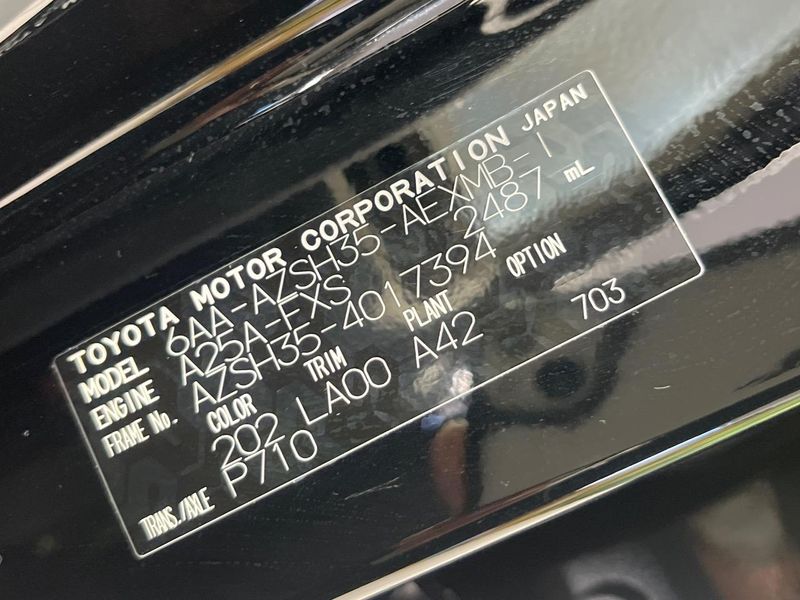2024 Toyota Crown Crossover 6AA-AZSH35 (UW-6aa21e678c4fc)[1]