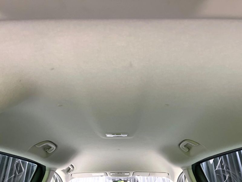 2017 Mazda Premacy DBA-CWFFW (UW-6aa21eb4cb94d)[21]