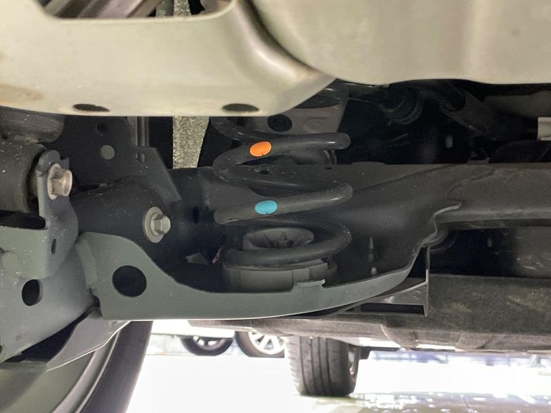 2021 Mazda CX-30 5BA-DMEP (UW-6aa21ec72f890)[25]