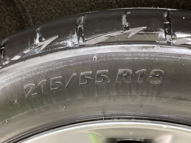2021 Mazda CX-30 5BA-DMEP (UW-6aa21ec72f890)[8]
