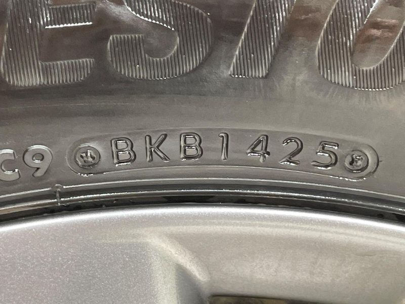 2021 Mazda CX-30 5BA-DMEP (UW-6aa21ec72f890)[6]
