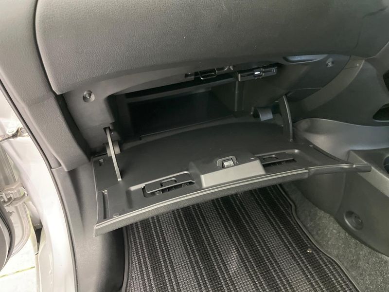 2020 Nissan Note DBA-E12 (UW-6aa21ed146f44)[14]