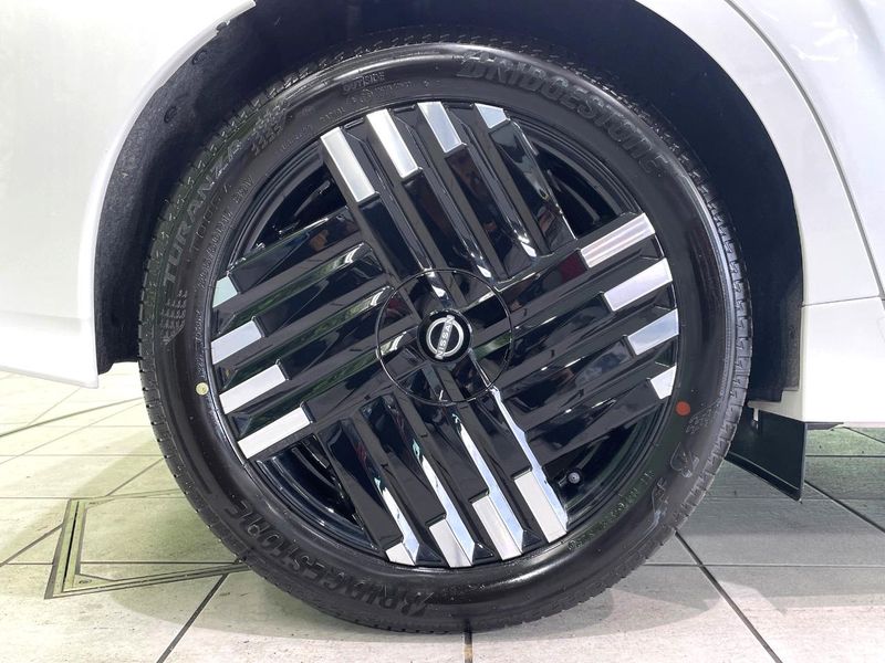 2025 Nissan Aura 6AA-FE13 (UW-6aa21edeace5b)[26]
