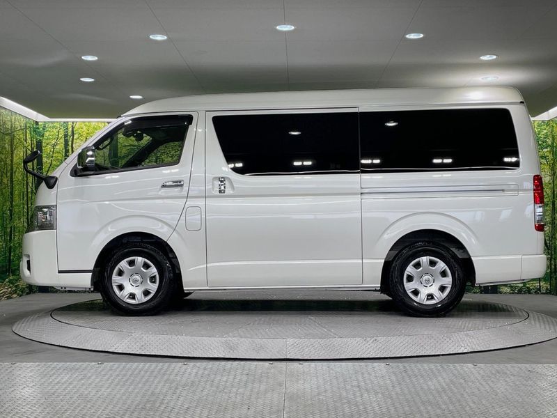 2025 Toyota Hiace Van 3DF-GDH211K (UW-6aa21ef09f6bb)[18]