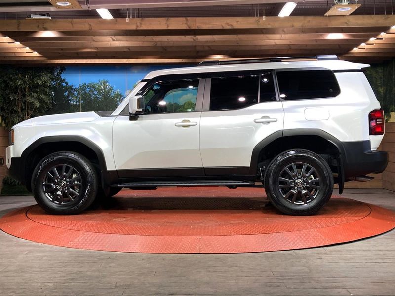 2025 Toyota Land Cruiser 250 3DA-GDJ250W (UW-6aa21ef24edc4)[20]