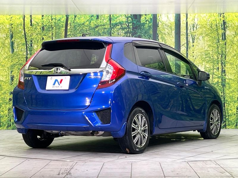2013 Honda Fit Hybrid DAA-GP5 (UW-6aa21f10b2913)[16]
